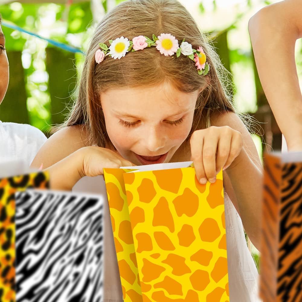 Safari Theme Party Favor Bags - Pack of 12 - Animal Print Goody Gift Bags with 4 Designs - Durable Treat Goodie Bags - Zoo, Jungle Party Supplies for Birthday, Baby Shower