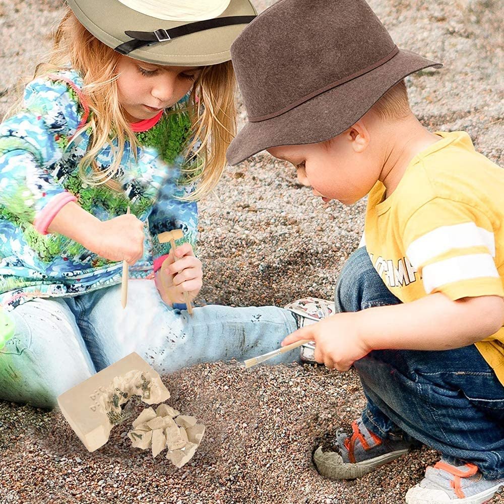 Dinosaur Deluxe Fossil Excavation Kit, Interactive Dino Fossil Excavating Toys Set with Digging Tools, Great Birthday Gift Idea, Exciting Fun for Children, Contest Prize for Kids