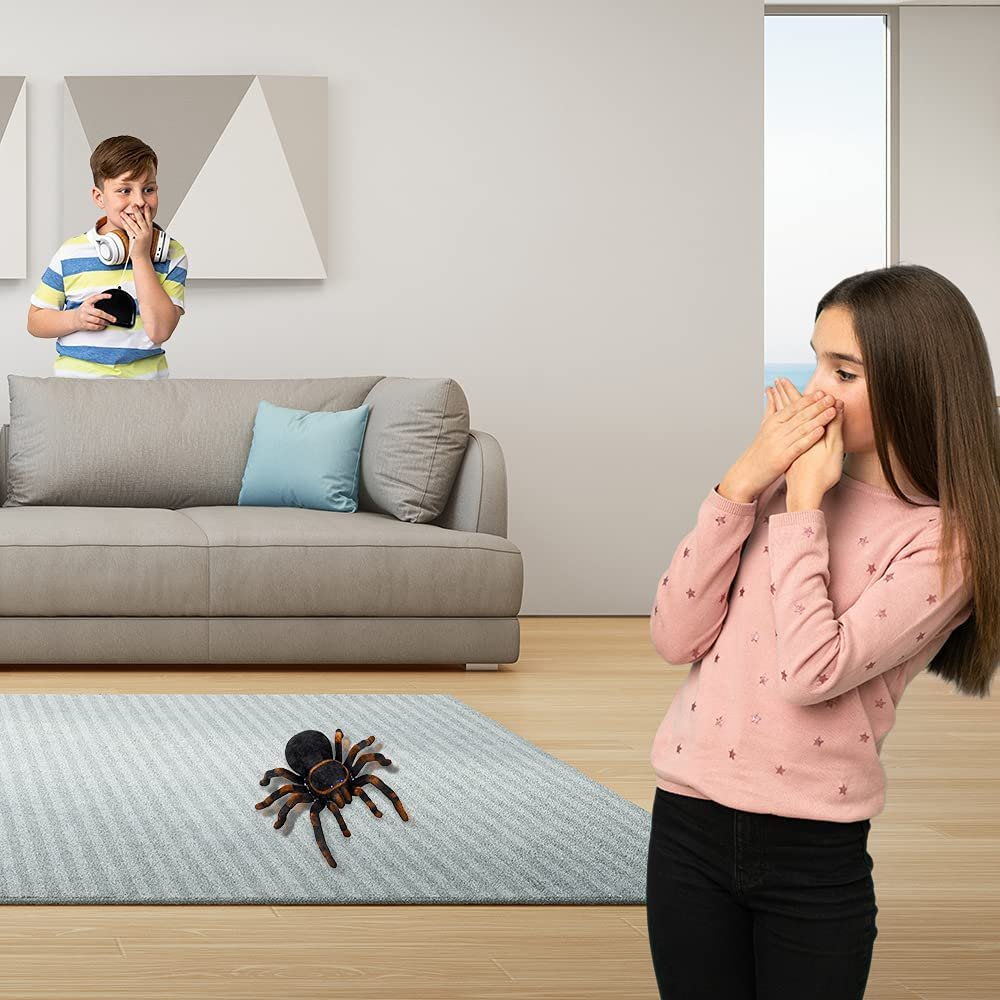Remote Control Spider / Tarantula, Spooky Furry RC Spider Prank Toy with 8 Moving Legs