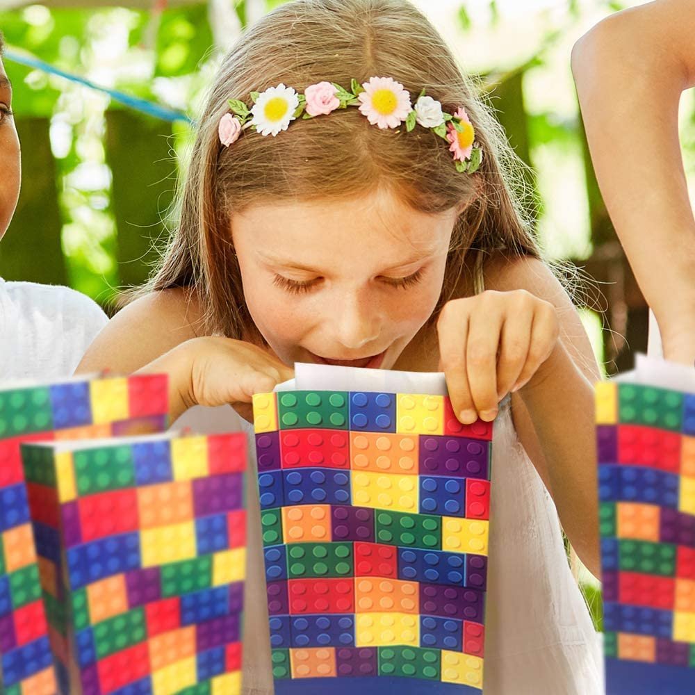 Building Block Paper Party Favor Bags, Pack of 12, Fun Themed Goodie Gift Bags, Durable Treat Bags, Construction Party Supplies and Favors for Birthday, Baby Shower, Holiday Goodies