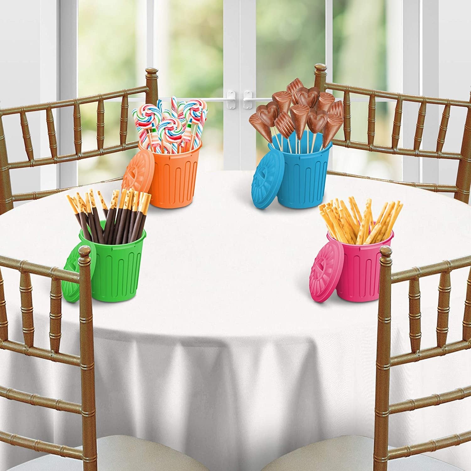 4.5" Mini Trash Can Set - 12 Pack - Miniature Garbage Bin Toy in Assorted Colors - Unique Desk Organizer - Birthday Party Favors for Boys and Girls, Classroom Decor, Carnival Prize