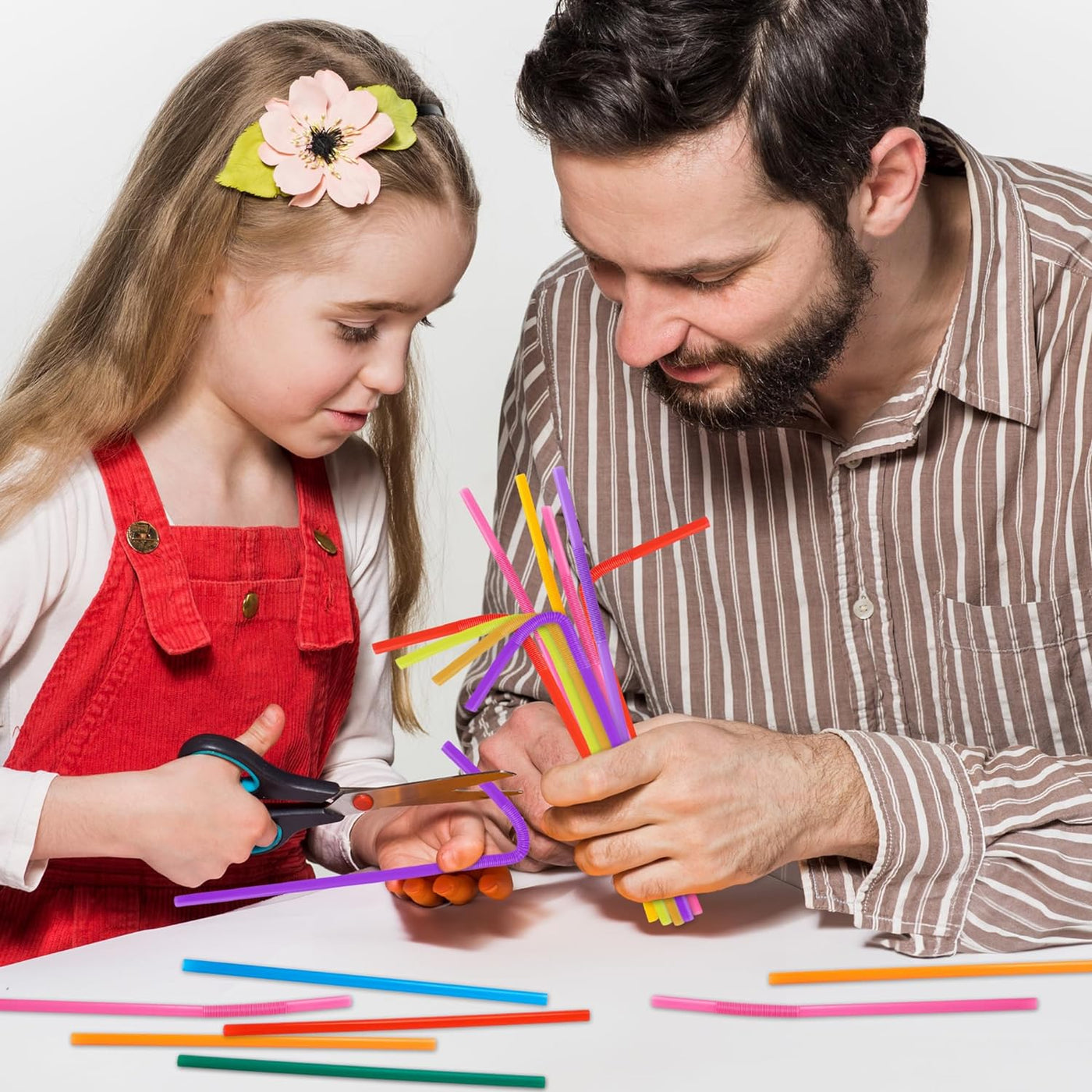 DIY Bubble Wand Craft for Kids - Set of 300 Straws, Bubble Solution and How-to Guide - Ages 4-10