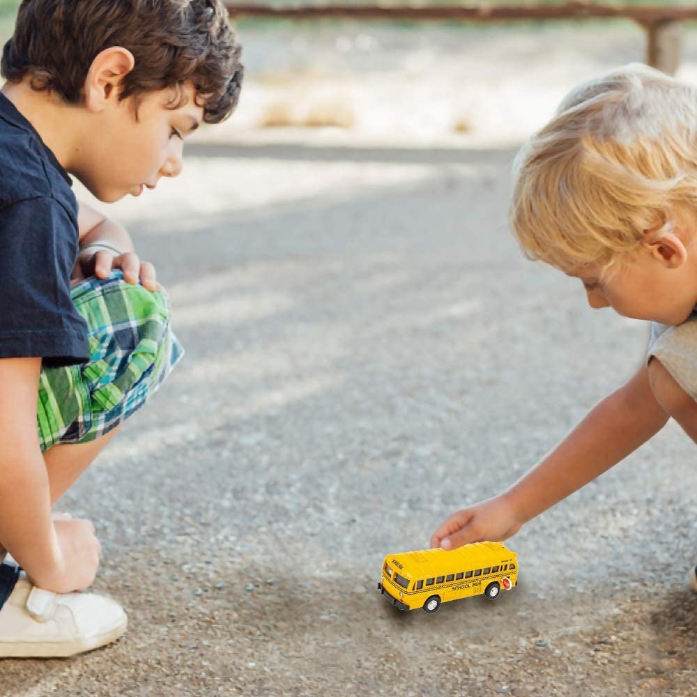 5" Pull Back School Bus Playset, Set of 2 Classic School Buses, Diecast Bus Toy Set with Pull Back Mechanisms, Great Party Favors, Gift Idea for Boys and Girls