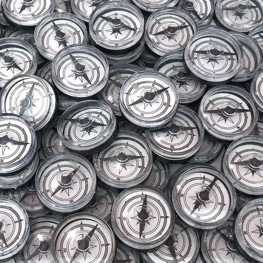 Toy Compass Set for Kids, Pack of 144, Mini Black and White Compasses for Children, Pirate and Camping Birthday Party Supplies, Favors and Decorations, Explorer Toys for Pretend Play