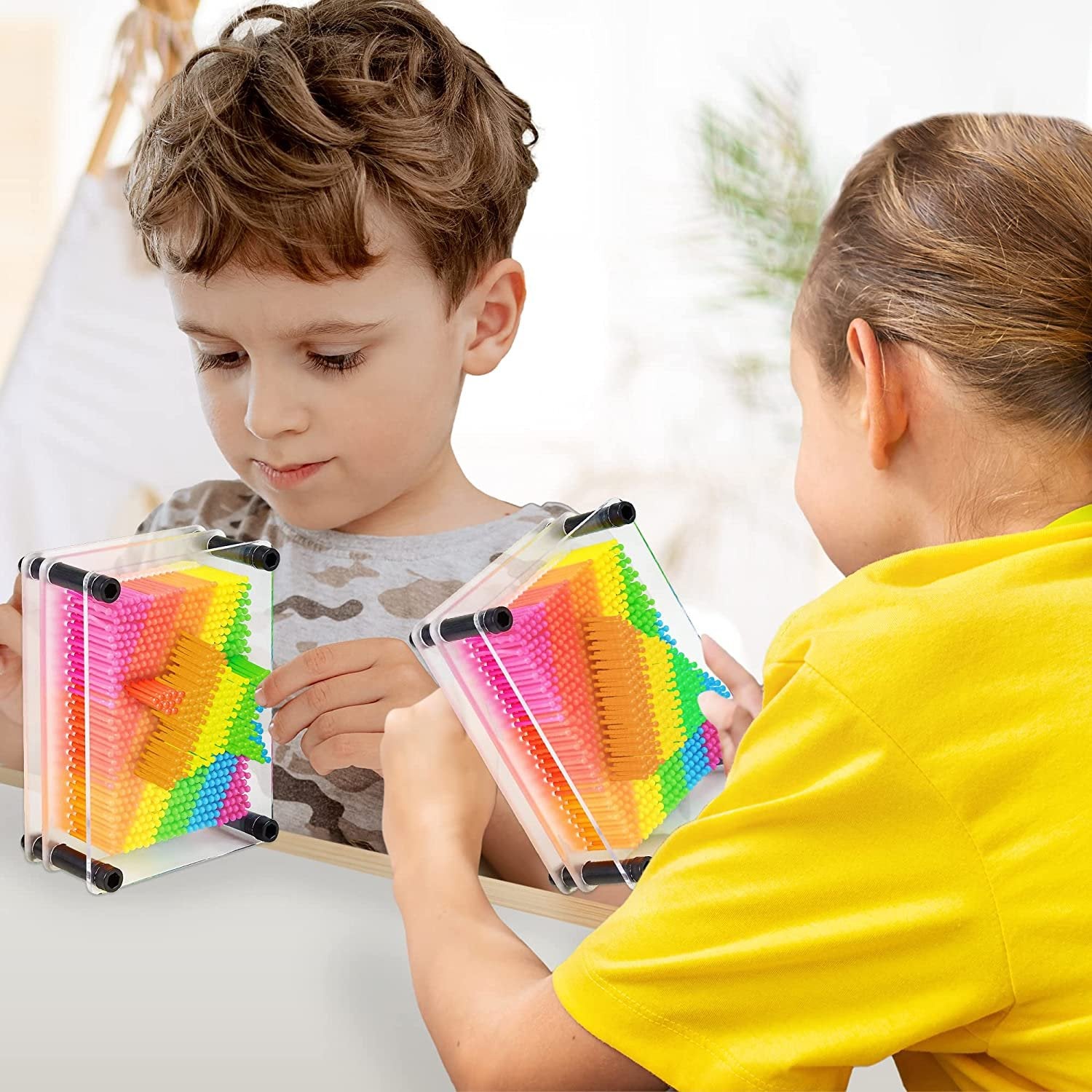 Rainbow 3D Pin Art Toy, Colorful Pin Art Board Sensory Toy for Kids (Set of 2)