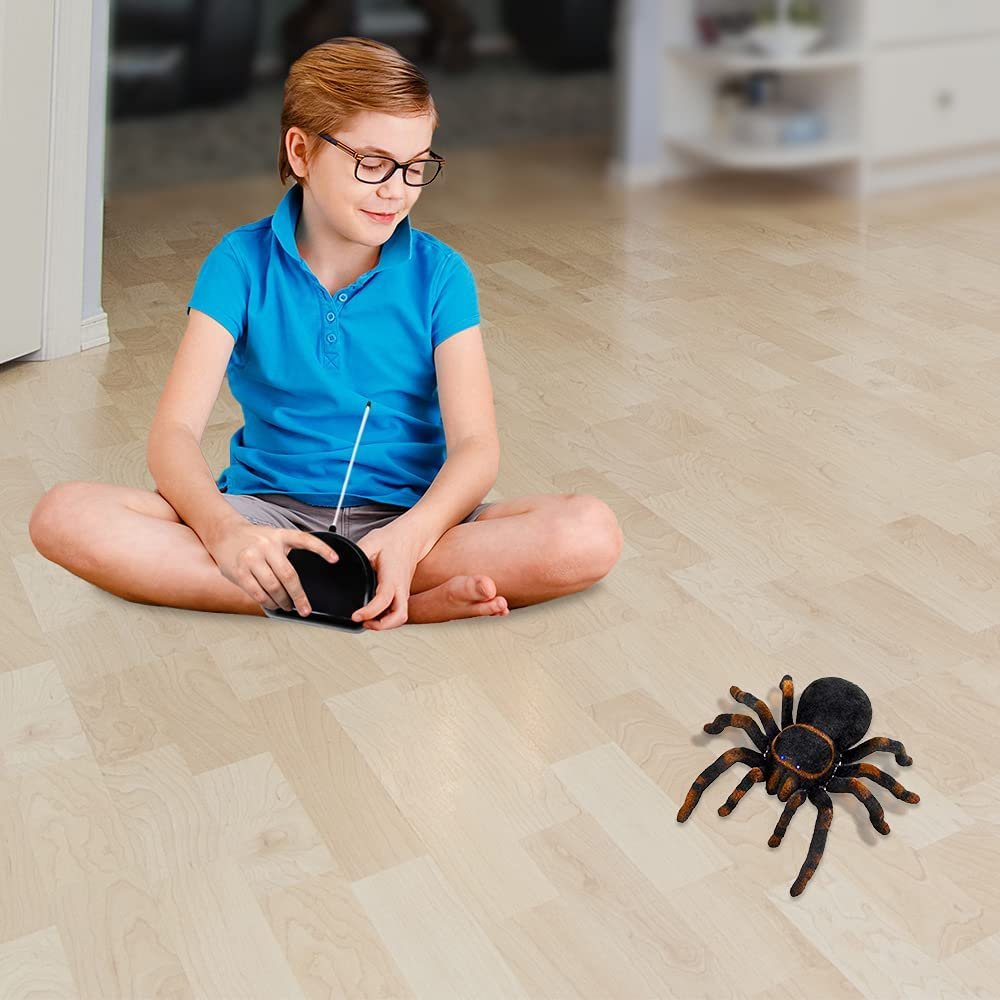 Remote Control Spider / Tarantula, Spooky Furry RC Spider Prank Toy with 8 Moving Legs