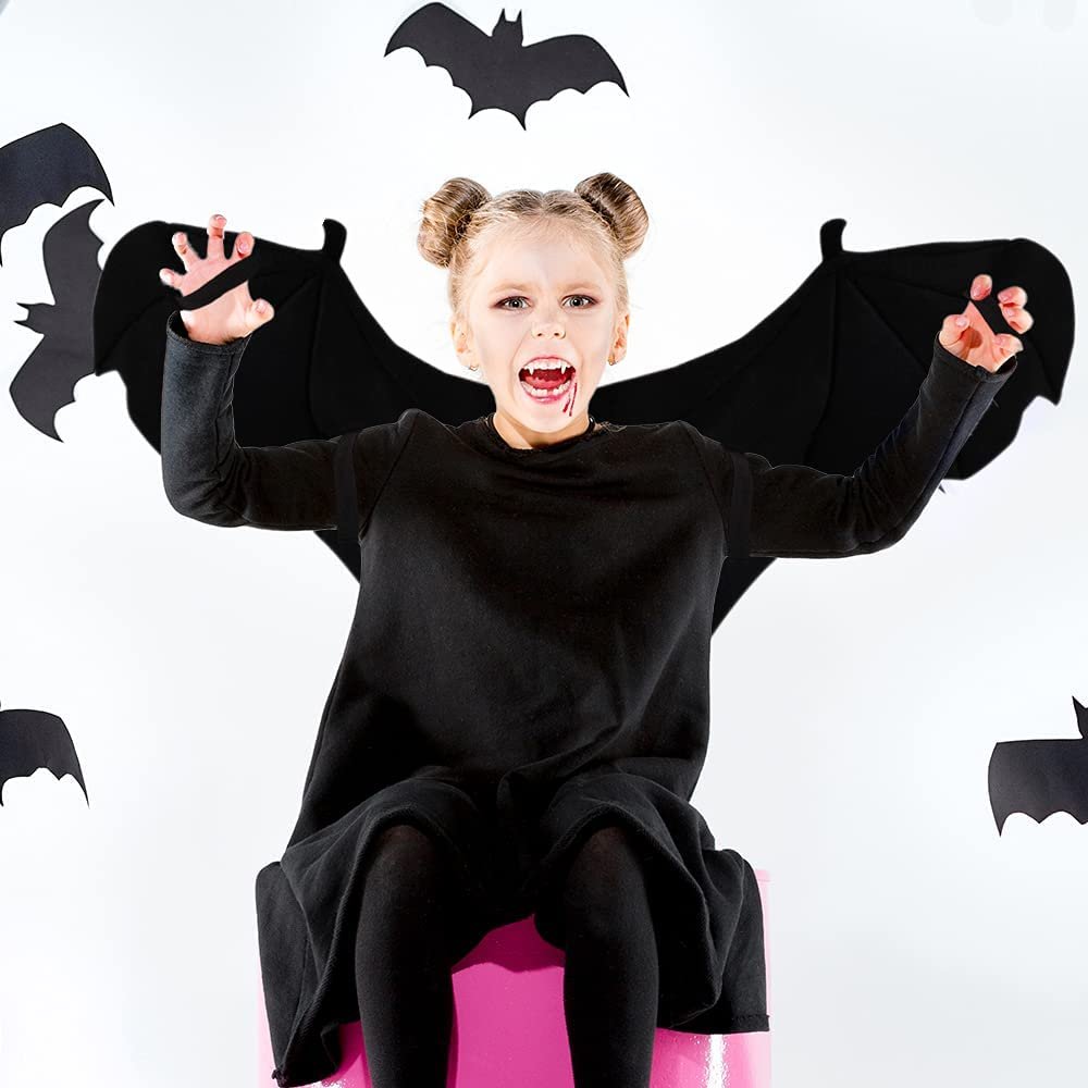 Plush Wearable Bat Wings, 1 Pair, Bat Wings for Boys and Girls in Black, Kids’ Bat Halloween Costume Made of Soft Material, Dress Up Accessories for Children