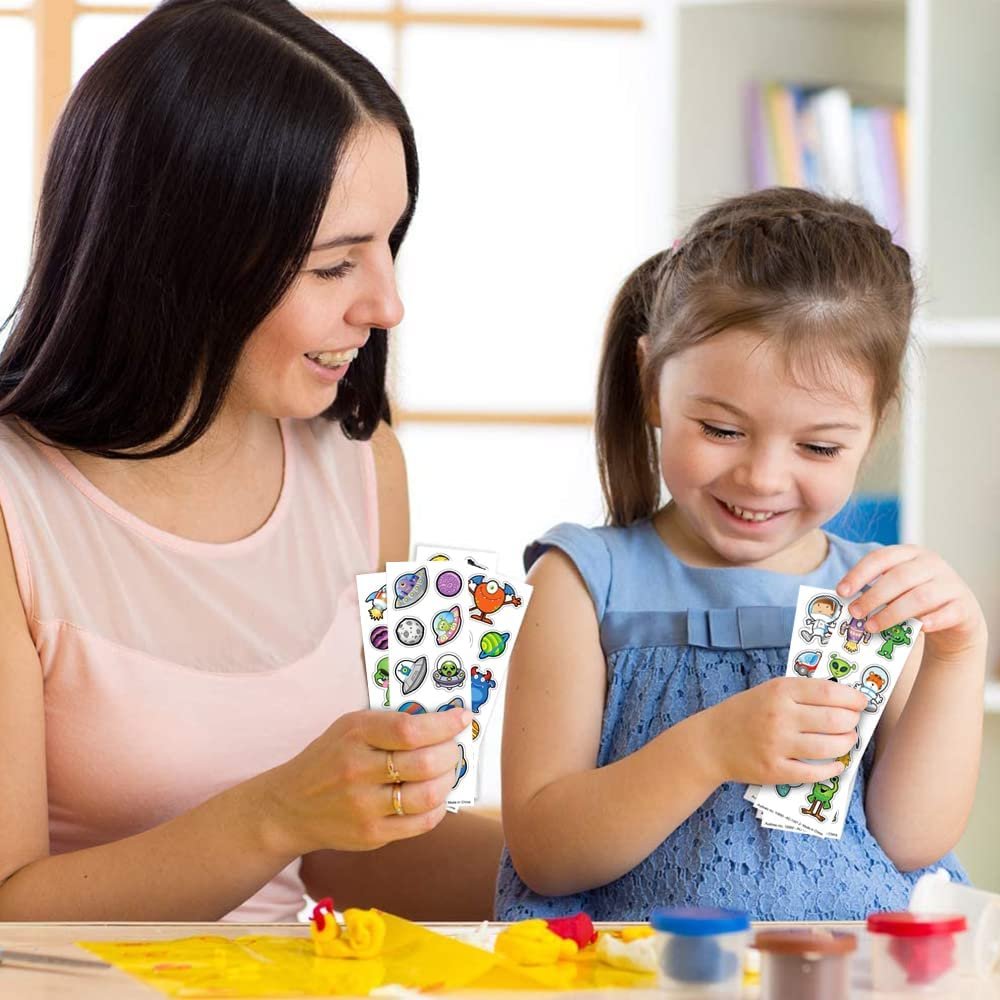 APLI Kids MAXI Spacecraft Stickers – 50 Ruimtestickers Per Vel, Permanent, 145 X 250 Mm, Ideaal Voor Scrapbooking En Knutselen