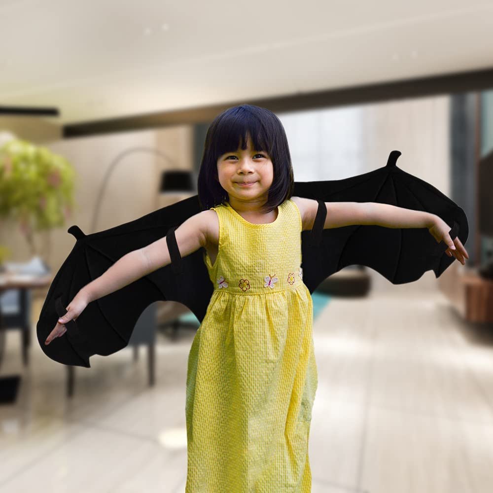 Plush Wearable Bat Wings, 1 Pair, Bat Wings for Boys and Girls in Black, Kids’ Bat Halloween Costume Made of Soft Material, Dress Up Accessories for Children