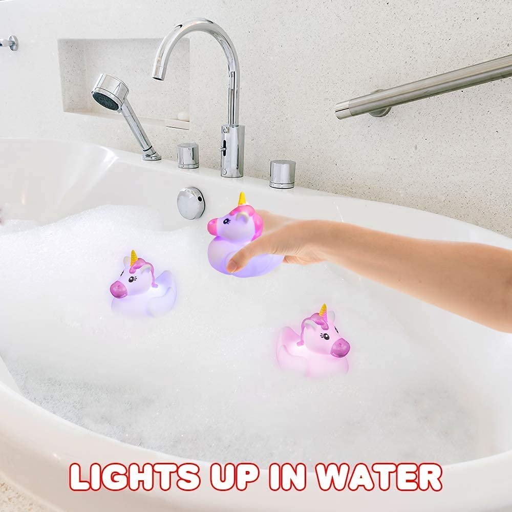Light Up Unicorn Bath Toys, Set of 2, Bathtub Toys for Kids That Light Up in Water, LED Pool Toys for Girls and Boys, Unicorn Party Favors, Cute Beach Toys for Children